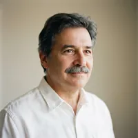 Illustrative portrait, not the reviewer